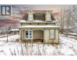 Bedroom - 4933 Main Street, Dorchester, NB E4K2Y2 Photo 5