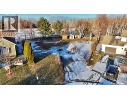 980 Westmount Court, Bathurst, NB E2A4V9 Photo 3