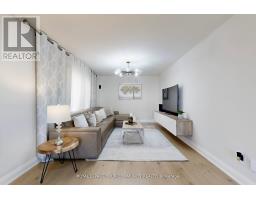 Family room - 236 Thornway Avenue, Vaughan, ON L4J7X8 Photo 4