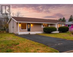 Kitchen - 14 Tobermory Road, Dartmouth, NS B2X1Z5 Photo 2