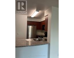 Dining room - 107 4889 Kimbermount Avenue, Mississauga, ON L5M7R9 Photo 2