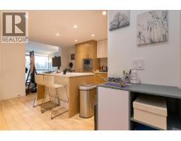 Kitchen - 406 838 Broughton St, Victoria, BC V8W1E4 Photo 5