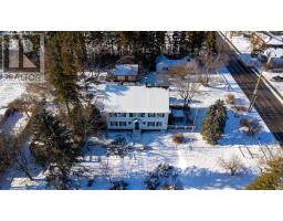 Library - 173 Lindsay Street S, Kawartha Lakes, ON K9V2N2 Photo 2