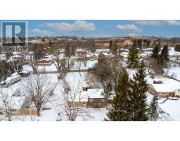 Dining room - 13 Janet Drive, Kawartha Lakes, ON L0B1K0 Photo 4