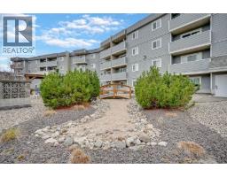 Laundry room - 715 Leathead Road Unit 142, Kelowna, BC V1X5W3 Photo 2