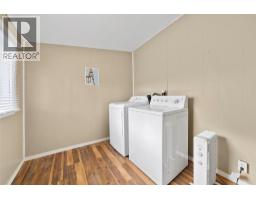 Kitchen - 500 Polson Avenue, Enderby, BC V4Y4A5 Photo 5