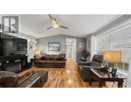 Living room - 9 Merriweather Crescent, Garlands Crossing, NS B0N2T0 Photo 4