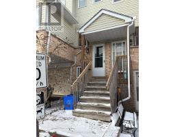 Living room - 8 A Wylie Circle, Halton Hills, ON L7G5M1 Photo 2