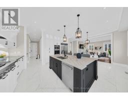 Dining room - 752 Hillview Crescent, Pickering, ON L1W2S1 Photo 4