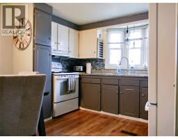 Living room - 91 Tower Drive East, Lakeshore, ON N8N2V4 Photo 5