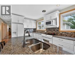 Recreation room - 120 Kinross Street, Caledonia, ON N3W1K1 Photo 5