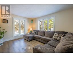 Kitchen - 702 Cedar Hill Road, Mississippi Mills, ON K0A2X0 Photo 4