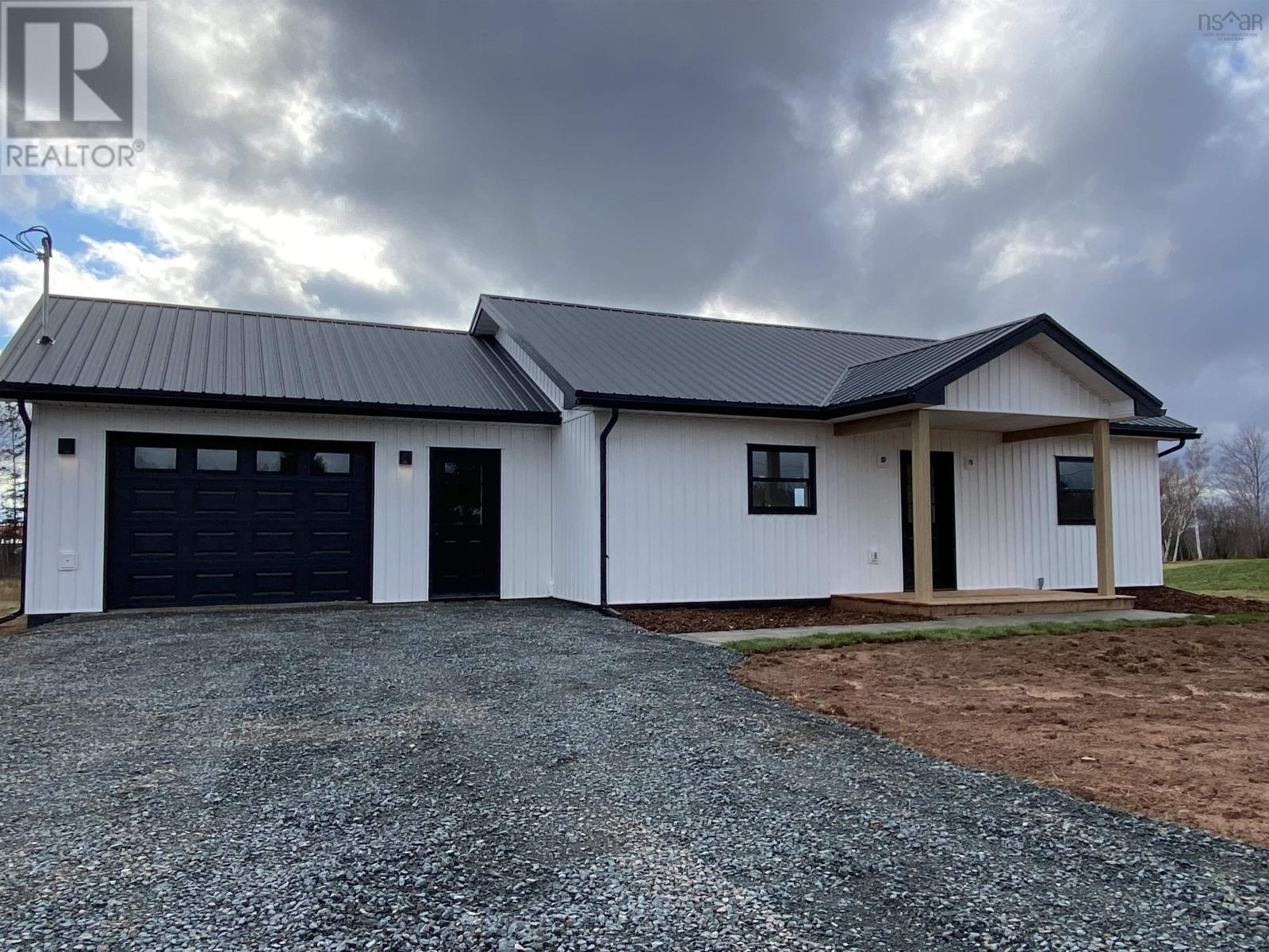 1882 Fox Harbour Road