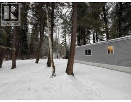 Kitchen - 9 2764 Durrell Road, Quesnel, BC V2J6M9 Photo 3