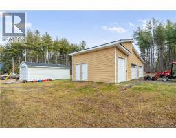 Living room - 220 Saint Charles, Saintcharles, NB E4W4X4 Photo 4