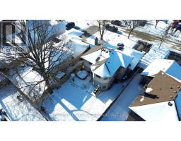 Bathroom - 143 Golfview Road, London South, ON N6C5V4 Photo 5