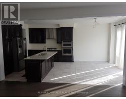 2447 Moonlight Crescent, Pickering, ON L1V2P8 Photo 4