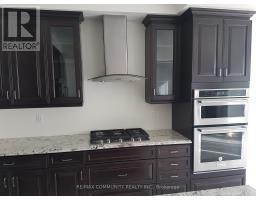 2447 Moonlight Crescent, Pickering, ON L1V2P8 Photo 5