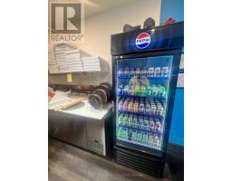 Main Floor 3341 Dundas Street W, Toronto, ON M6P2A6 Photo 3