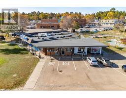 16 Ridge Road W, Deep River, ON K0J1P0 Photo 3