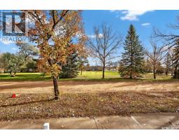 Dining room - 426 Moose Square, Moose Jaw, SK S6H4B1 Photo 3