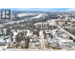 6302 47 Avenue, Rocky Mountain House, AB T4T1G3 Photo 3