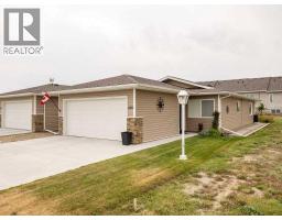 Bedroom - 318 Whispering Way, Vulcan, AB T0L2B0 Photo 3