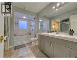 Kitchen - 5052 Riverview Road Unit 5012 A, Fairmont Hot Springs, BC V0B1L1 Photo 4