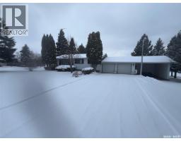 Dining room - 403 Cedar Avenue, Buckland Rm No 491, SK S6V5R3 Photo 2