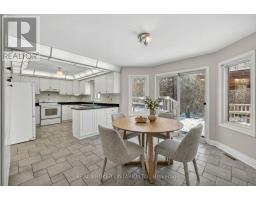 Eating area - 28 Blyth Street W, Richmond Hill, ON L4E2Y1 Photo 5