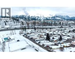 Kitchen - 263 Highway 3 Unit 24, Princeton, BC V0X1W0 Photo 4