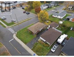 Office - 31 Oakwood Avenue, Norfolk, ON N3Y1H5 Photo 5