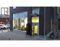 Living room - 405 409 B Avenue S, Saskatoon, SK S7M5M8 Photo 2