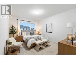 Bathroom - 9 Admiral Road, Welland, ON L3B0H3 Photo 3