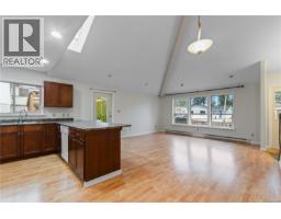 Bedroom - 1126 18th St, Courtenay, BC V9N7J8 Photo 4