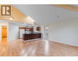 Kitchen - 1126 18th St, Courtenay, BC V9N7J8 Photo 5