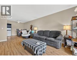 Bedroom - 3160 Casorso Road Unit 209, Kelowna, BC V1W3L7 Photo 5