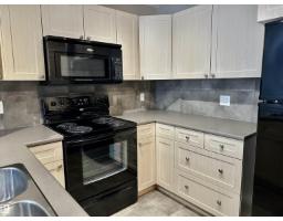 Den - 336 400 Palisades Wy, Sherwood Park, AB T8H2T9 Photo 4