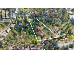 3375 Opal Rd, Nanaimo, BC V9T2V6 Photo 2