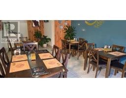 10145 Yonge Street, Richmond Hill, ON L4C1T5 Photo 3