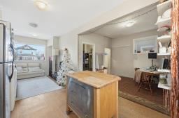 Living room - 474 Carlaw Avenue, Winnipeg, MB R3L0V2 Photo 3