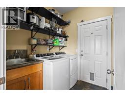 Storage - 10290 Teresa Road, Lake Country, BC V4V2N6 Photo 2