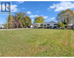 4pc Bathroom - 656 Markham, Lakeshore, ON N0P2L0 Photo 3