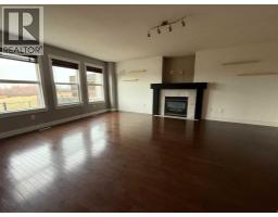 Bedroom - 209 Walnut Crescent, Fort Mcmurray, AB T9K0N4 Photo 5