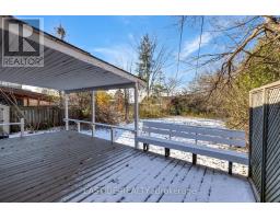 Living room - 112 Bevdale Road, Toronto, ON M2R1L7 Photo 2