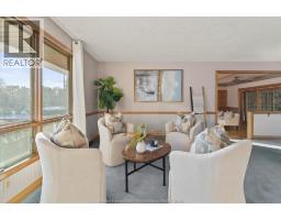 Family room - 4810 Ray Road, Windsor, ON N0R1K0 Photo 3