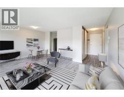 270 Eiwo Court Unit 208, Waterloo, ON N2K3M6 Photo 5