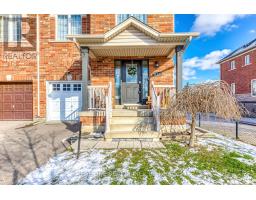 Great room - 1126 Tupper Drive, Milton, ON L9T0A9 Photo 2