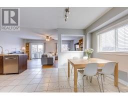 Kitchen - 1126 Tupper Drive, Milton, ON L9T0A9 Photo 4