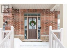 Great room - 58 Sanford Circle, Springwater, ON L9X2A9 Photo 4
